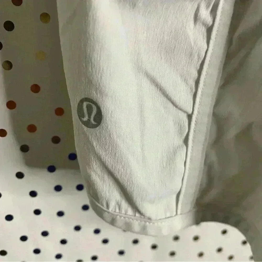 Lululemon Tracker Short V